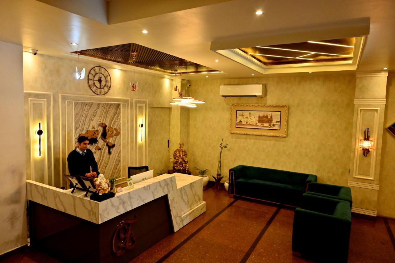 Hotel Elite - 5 Mins From Golden Temple 阿姆利则 外观 照片